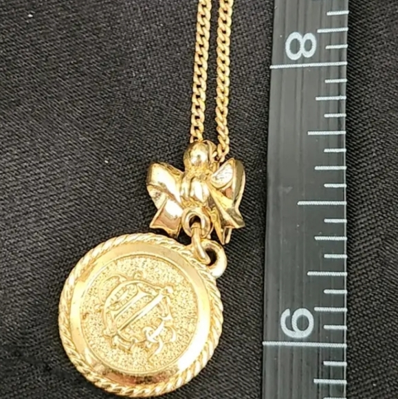 Dior Necklace Very Good Condition Gold, Gold plated/ Gorgeous 😍/ GERMANY - Picture 6 of 6